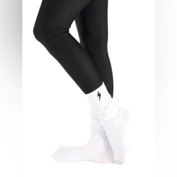 Electric Yoga White Long Cotton Knit Socks - Picture 6 of 6